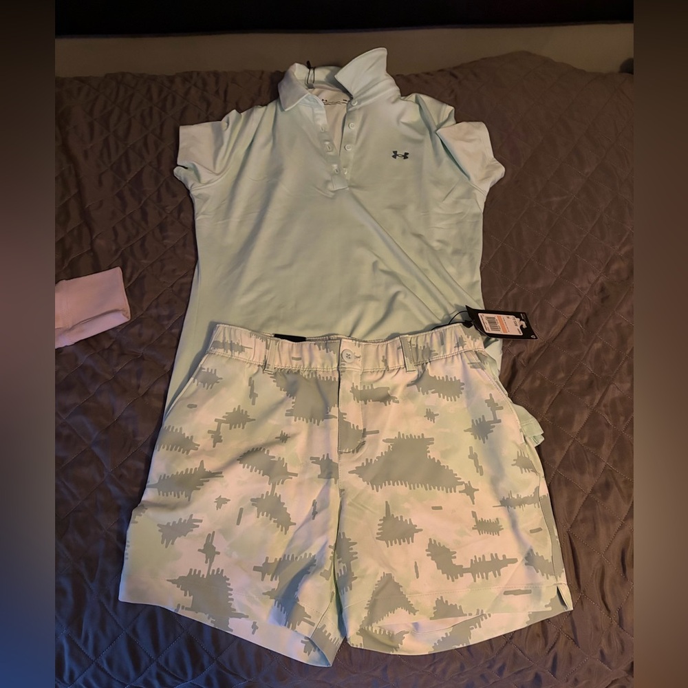 Under Armour White and Light Green Golf Outfit with tags BRAND NEW